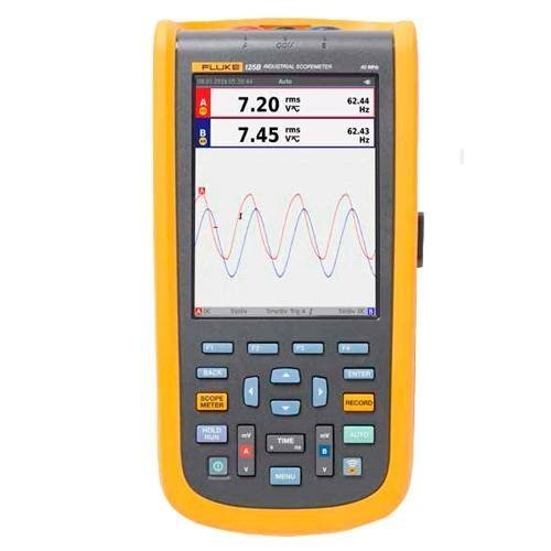 Осциллограф Fluke 124B  в Челябинске